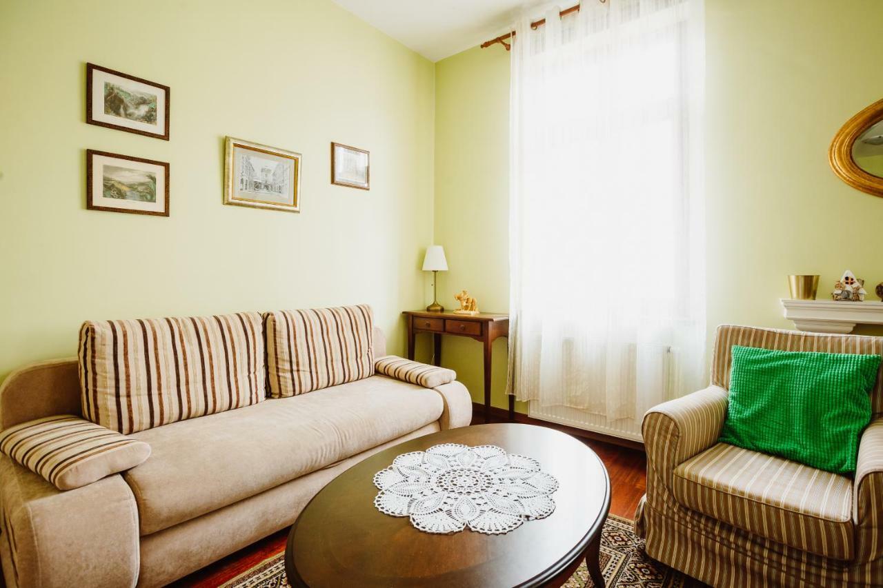 100% Cracovian Traditional Apartment Экстерьер фото